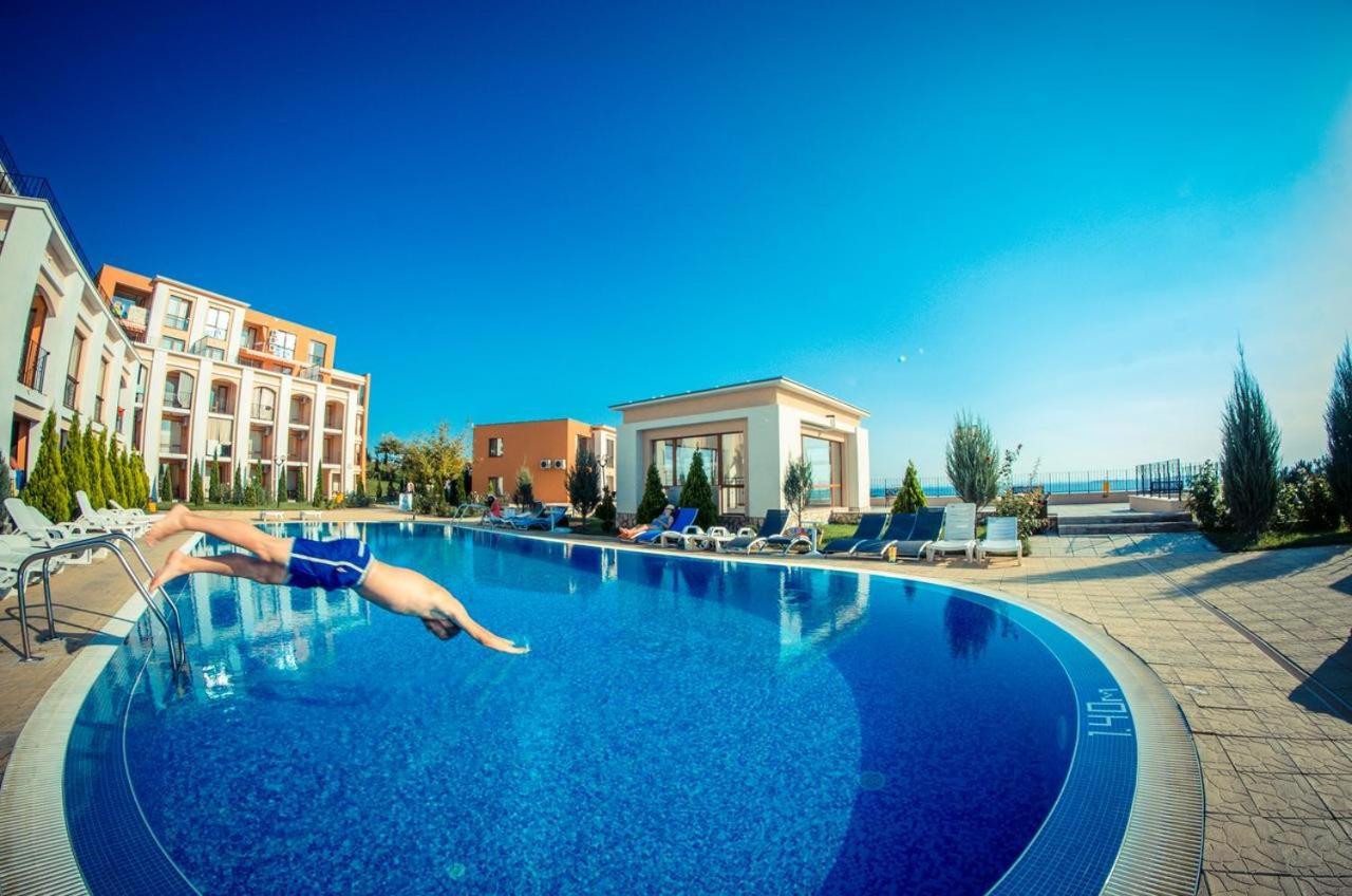 Grand Resort - Imperial Crown Fort Club - Prestige Apartments Elenite Exteriér fotografie