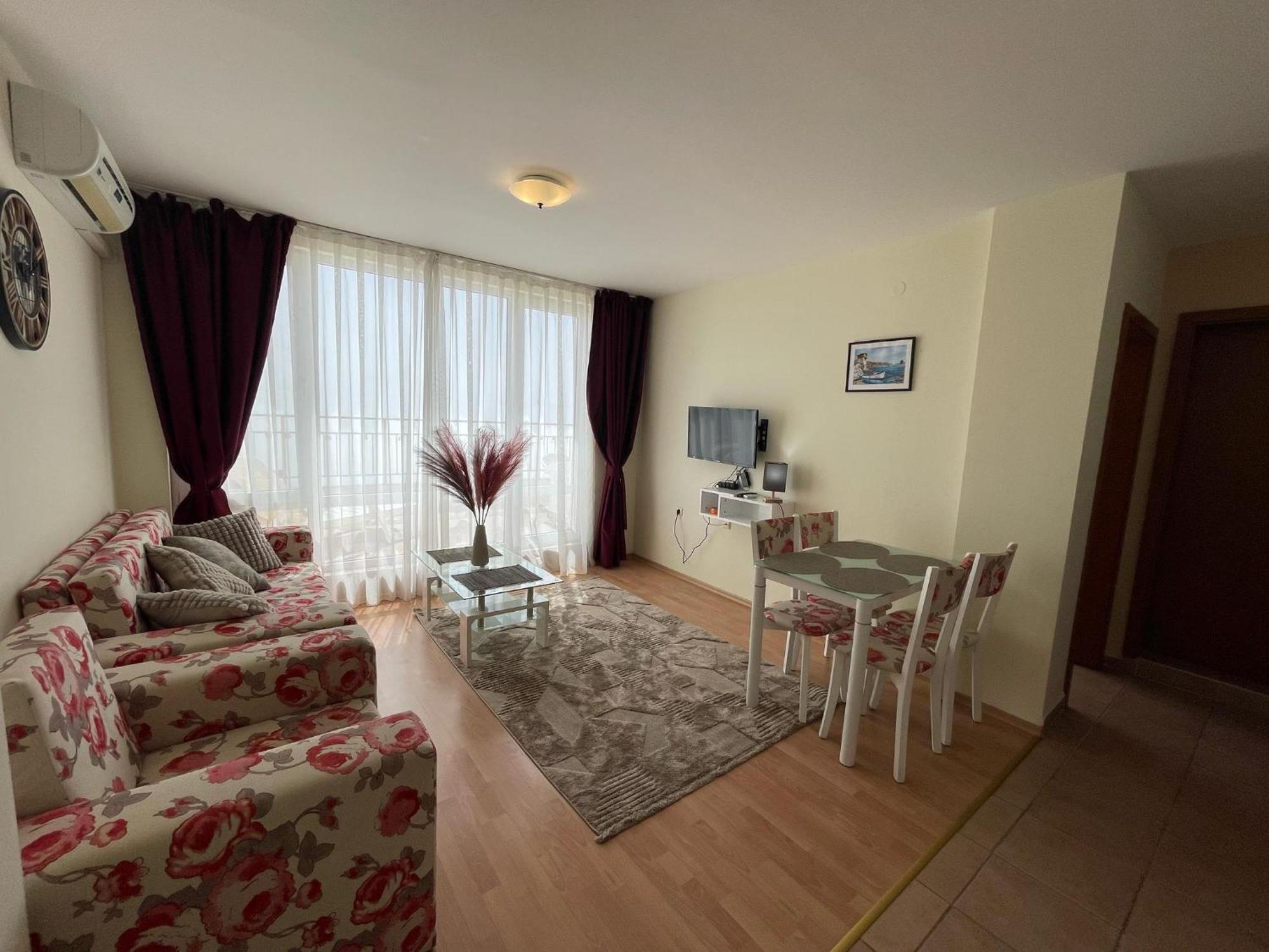 Grand Resort - Imperial Crown Fort Club - Prestige Apartments Elenite Pokoj fotografie